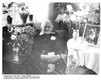 53 Anna Karlsson 90 år.bmp